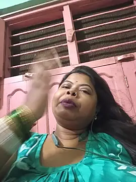 Snapshot of Mumtaz-vijay8 chatting on 07.25.26 Mumtaz-vijay8 online show from 07.25.26