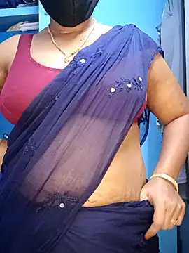 Snapshot of tamil_sarah chatting on 06.24.26 tamil sarah online show from 06.24.26