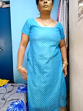 Snapshot of tamil_sarah chatting on 06.27.26 tamil sarah online show from 06.27.26