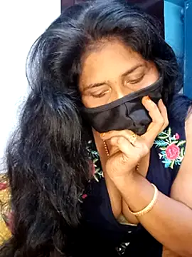 Snapshot of tamil_sarah chatting on 07.09.26 tamil sarah online show from 07.09.26