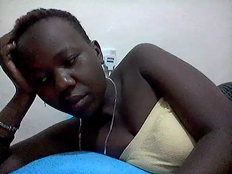 Snapshot of beutifulebonya chatting on 06.14.26 beutifulebonya online show from 06.14.26