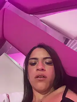Snapshot of _Melany_Martinez chatting on 08.01.26 Melany Martinez online show from 08.01.26