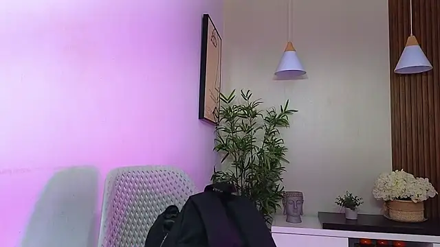 Snapshot of _Celeste_Hill chatting on 07.28.26 Celeste Hill online show from 07.28.26