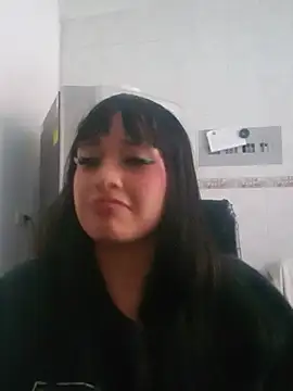 Snapshot of MiaRivvers chatting on 07.28.26 MiaRivvers online show from 07.28.26