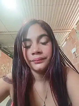 Snapshot of dulce_amber21 chatting on 07.15.26 dulce amber21 online show from 07.15.26