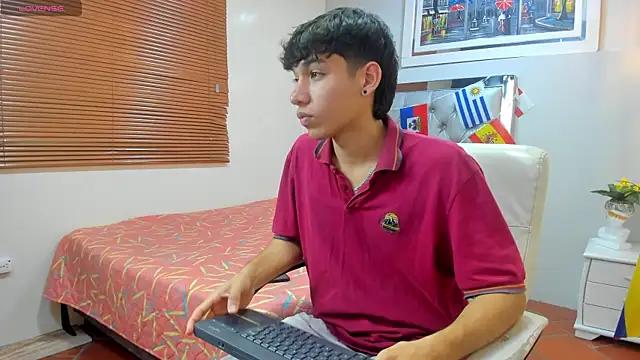 Snapshot of Jake_Falcon chatting on 07.17.26 Jake Falcon online show from 07.17.26
