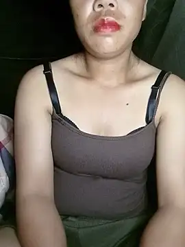 Snapshot of bellace chatting on 06.23.26 bellace online show from 06.23.26