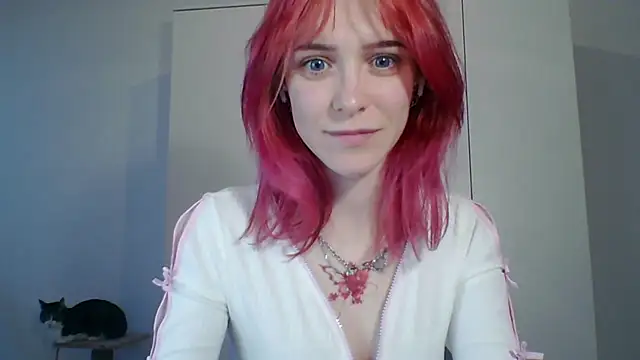Snapshot of KayleneWesterberg chatting on 06.19.26 KayleneWesterberg online show from 06.19.26
