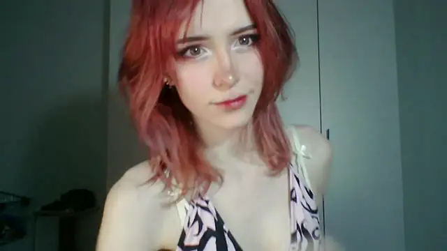 Snapshot of KayleneWesterberg chatting on 07.14.26 KayleneWesterberg online show from 07.14.26