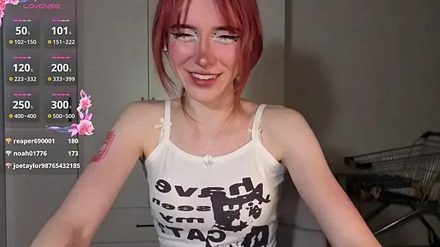 Snapshot of KayleneWesterberg chatting on 07.28.26 KayleneWesterberg online show from 07.28.26