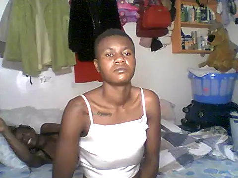 Snapshot of Ladysweetness23 chatting on 06.27.26 Ladysweetness23 online show from 06.27.26