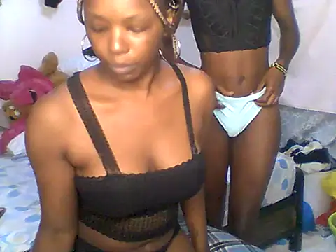 Snapshot of Ladysweetness23 chatting on 06.30.26 Ladysweetness23 online show from 06.30.26