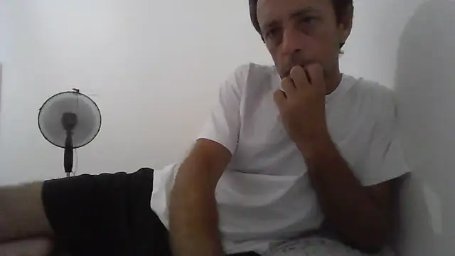 Snapshot of Coppiahot-26 chatting on 06.15.26 Coppiahot-26 online show from 06.15.26