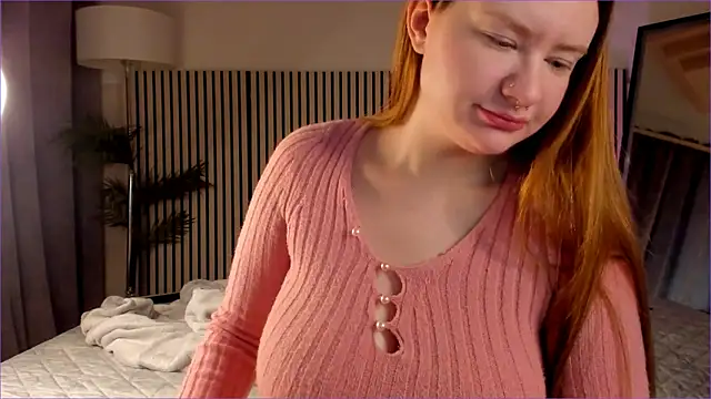 Snapshot of SonyaBabyn chatting on 02.11.26 SonyaBabyn online show from 02.11.26