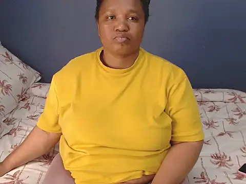 Snapshot of MISS_BLACKBERY chatting on 06.26.26 MISS BLACKBERY online show from 06.26.26