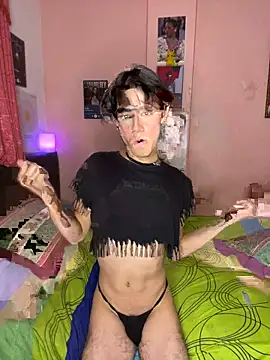 Snapshot of Eros_Blue chatting on 06.13.26 Eros Blue online show from 06.13.26