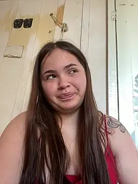 Snapshot of bella__hott chatting on 07.28.26 bella hott online show from 07.28.26