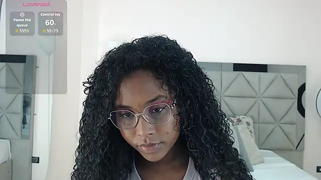Snapshot of lily_mendoza chatting on 07.15.26 lily mendoza online show from 07.15.26