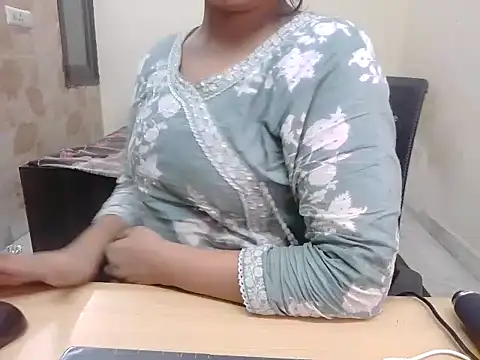 Bold-Divya1 online show from 07.26.26