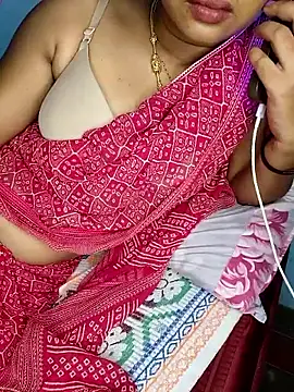 Snapshot of vanireddy_telugu143 chatting on 06.13.26 vanireddy telugu143 online show from 06.13.26