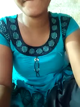 Snapshot of SRIDEVITELUGU19 chatting on 06.22.26 SRIDEVITELUGU19 online show from 06.22.26