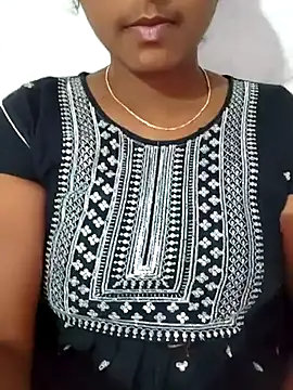 Snapshot of SRIDEVITELUGU19 chatting on 06.27.26 SRIDEVITELUGU19 online show from 06.27.26