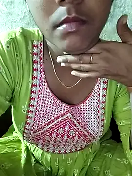 Snapshot of SRIDEVITELUGU19 chatting on 06.28.26 SRIDEVITELUGU19 online show from 06.28.26