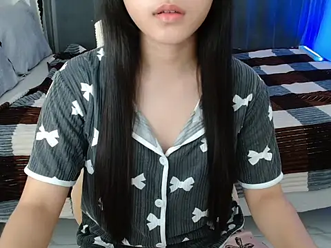 Snapshot of xsavanah01 chatting on 07.27.26 xsavanah01 online show from 07.27.26