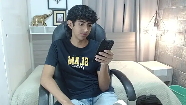 Snapshot of Billie_Jean chatting on 07.28.26 Billie Jean online show from 07.28.26