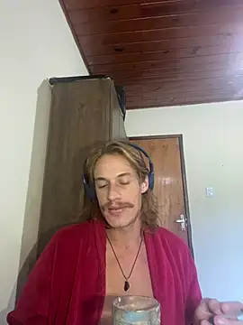 Snapshot of ruivofloripasecrets chatting on 06.17.26 ruivofloripasecrets online show from 06.17.26