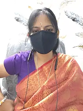 Snapshot of Tamil_white_beauty chatting on 07.29.26 Tamil white beauty online show from 07.29.26