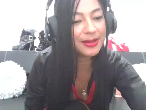 Snapshot of SAKURA_AKEMI chatting on 06.24.26 SAKURA AKEMI online show from 06.24.26