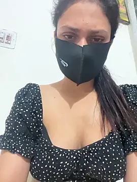 Snapshot of kavyq3791 chatting on 06.15.26 kavyq3791 online show from 06.15.26