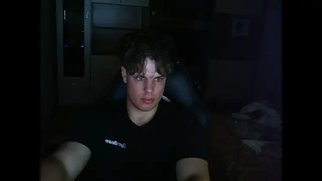 Snapshot of kanewolf_55 chatting on 06.19.26 kanewolf 55 online show from 06.19.26