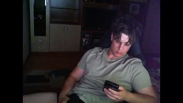 Snapshot of kanewolf_55 chatting on 06.24.26 kanewolf 55 online show from 06.24.26