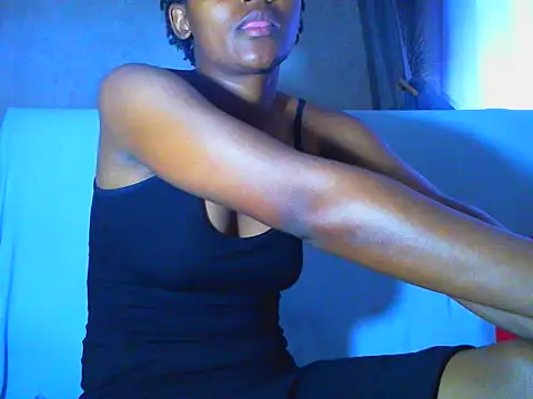 Snapshot of Ebonyslander chatting on 06.13.26 Ebonyslander online show from 06.13.26