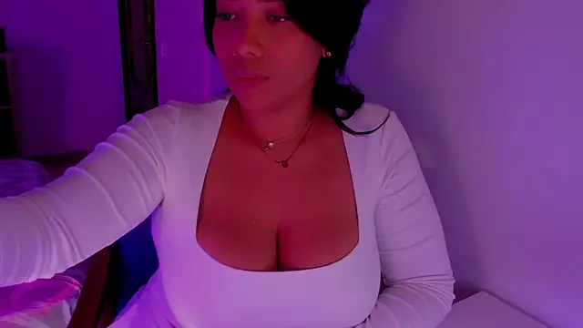 NicolePasqualott online show from 02.01.26