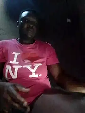 Snapshot of freaky-pussy chatting on 06.18.26 freaky-pussy online show from 06.18.26