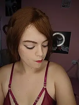 Snapshot of hanna_horny77 chatting on 06.21.26 hanna horny77 online show from 06.21.26