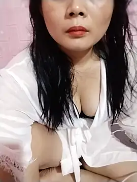 Snapshot of Lyh_sexy chatting on 07.21.26 Lyh sexy online show from 07.21.26