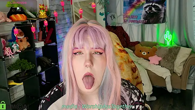 Snapshot of Candy-yeah chatting on 07.08.26 Candy-yeah online show from 07.08.26