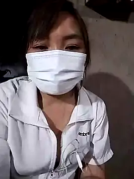 Snapshot of Mayhuhuhu chatting on 06.16.26 Mayhuhuhu online show from 06.16.26