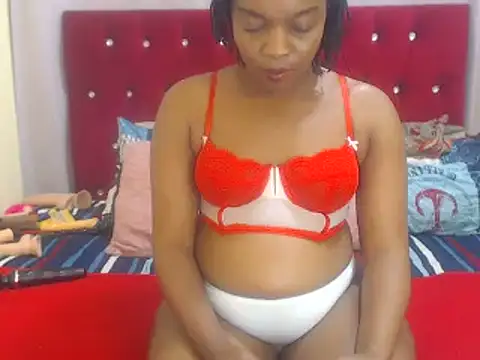 Ebonyblackbootyclitt83 online show from 07.12.26