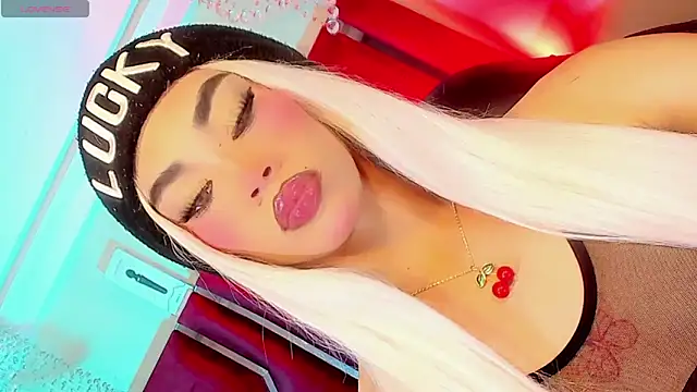 Dafnne-xxx online show from 06.16.26