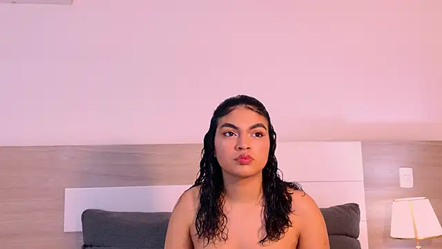 Snapshot of MelodyAlvarez chatting on 07.10.26 MelodyAlvarez online show from 07.10.26