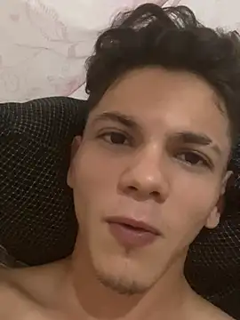 Snapshot of Felipelebleu chatting on 07.08.26 Felipelebleu online show from 07.08.26