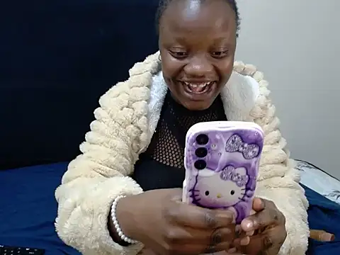 KinkyPetite18 online show from 07.28.26