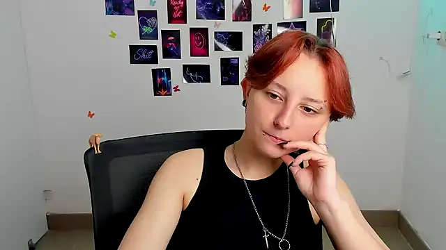 Dilara Kiss  online show from 06.30.26