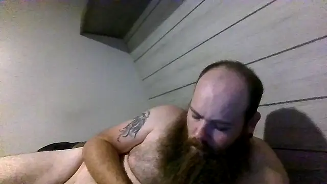 Snapshot of ThisGuy42o chatting on 06.17.26 ThisGuy42o online show from 06.17.26