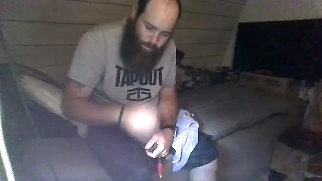 Snapshot of ThisGuy42o chatting on 07.12.26 ThisGuy42o online show from 07.12.26